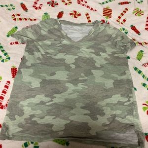 Green camo tshirt